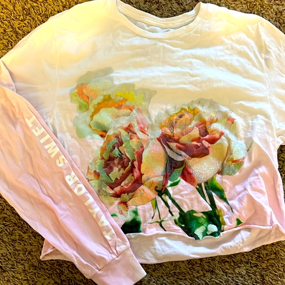 Taylor Swift Floral Raw Edge Crop Top